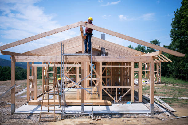 Quick and Trustworthy Emergency Roof Repair Services in Moraine, OH